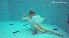 Horny Diana Zelenkina enjoys swimming naked Thumb