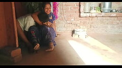 One Night With Desi Bhabhi चूदाई वीडियो Thumb