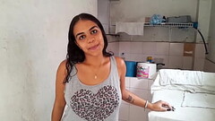 MORENA LATINA LE ENCANTA FOLLAR CON SU HERMANASTRO EN LA LAVADORA CUANDO NO HAY NADIE EN LA CASA - S Thumb