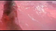 SOZINHO NA BANHEIRA DE HIDROMASSAGEM Thumb