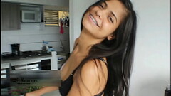 Jugando con Hot hermanastra Brunette Britany Thumb