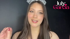 Empregada novinha sentou para seu patr&atilde_o! Voc&ecirc_ resistiria a essa bunda grande sentando  Thumb