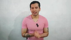 Jovencito de 22 a&ntilde_os es penetrado por los 20cm del padre de su mejor amigo en una casa de enc Thumb