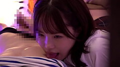 part1 【ガチ恋注意！！なんちゃって美女J○】月収100万以上？！超売れっ子嬢から学ぶ色恋術！！パイパンま○こがめちゃエロいミニマムボディに中出しアリの濃厚2発射！！ Thumb