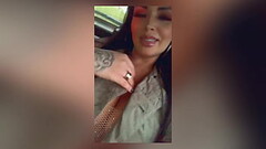 Provoquei o uber e deixei ele brincar com minha bucetinha Thumb