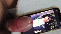 ソラミチさんが私の妻が寝取られた時の喘ぎ声を聴きながらオナニーしています。「恵子さんとテレフォンSEXしてるみたいで 最高でした」 Thumb