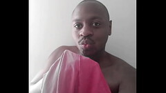 How to tell a person'_s lip color by the shirt that they are wearing Thumb