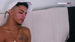 Botando a novinha safada pra mamar Thumb