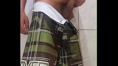 Punhetando e gozando muito Thumb