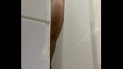 Flagra caiu na net novinho branquinho tomando banho Thumb