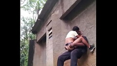 Seguran&ccedil_a do park segue o cara que ficou encarando e coloca pra mamar e cavalga Thumb