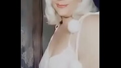 Sexyblondewife Thumb