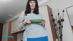 my creamy cunt started leaking from the cucumber. fisting and squirting Thumb