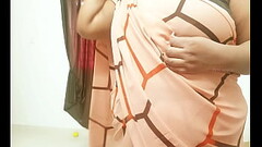 Sexy big boobs malaysian lady Thumb