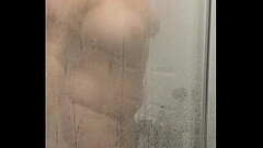 Doubledeez gets wet Thumb