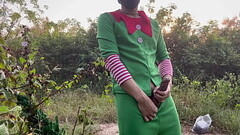 Santa want me to find Christmas Tree. Thumb
