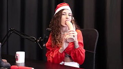 Fez boquete, ficou excitada e tirou a roupa, mostrando sua linda buceta e peitos - Jujube Del&iacute Thumb