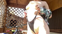 Outdoor pussy fucked! squirting girl HORNy Thumb