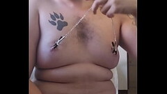 Brincando com os peito Thumb