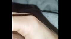 Manoseandome hasta sacar la leche Thumb