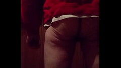 La ninfomane si infila mano nel suo culo bagnandosi e gemendo come una vaccha Thumb