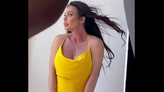 Bringing joy to the world, one yellow dress at a time... Watch until the end to see the results! ? Thumb