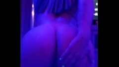 Striptease da gostosa 2 Thumb