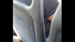 Punheta no onibus Thumb