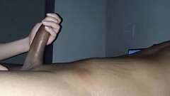 getting cream to soften my hands Thumb