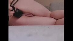 Teen slut try to stretching her tight asshole Thumb