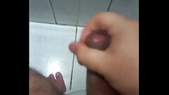 Amigo de Bel&eacute_m na punheta Thumb