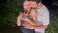 Aventura noturna na trilha da praia deserta Thumb