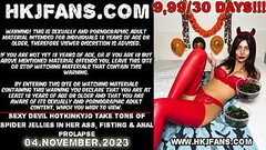 Sexy Devil Hotkinkyjo take tons of spider jellies in her ass, fisting &amp_ anal prolapse Thumb