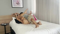 An&atilde_o bem dotado fode minha buceta apertadinha at&eacute_ me dar leitinho/PISTOLINHA Thumb