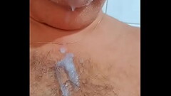 Lambendo a porra do amigo Thumb