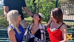 Stella et ses copines s'_amusent avec un mec Thumb