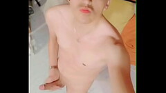Masturb&aacute_ndome usando mi nuevo sombrero Thumb