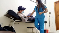 ultra viral!! doctora entrevista a su paciente y luego de unas cuantas preguntas el paciente le ofre Thumb