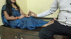 भाभी की पहली बार देवर ने गांड़ मारी और भाभी के साथ अच्छे से मजा लिया हिंदी सेक्सी आवाज में Thumb