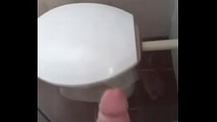 Gozando no banheiro Thumb