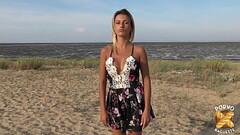 Lylou a une envie soudaine de sexe hard Thumb