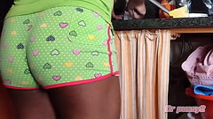 DR PUSSY2 - C&acirc_mara secreta filma Ebony casada sozinha nas lidas dom&eacute_stica Thumb