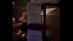 Masajista se aprovecha de rubia. C&aacute_mara escondida. Thumb