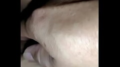 Mi madrastra s&eacute_ enborracha y aprovecho para tocarla y s&eacute_ moja cuando le toc&oacute_ su Thumb