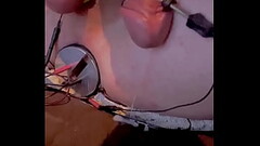 Cumming with estim Thumb