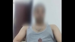 شاب مصرى فى الشغل هاج ع المديره طلع زبرو وبينزل لبن Thumb