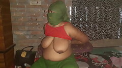 Indian Bhabhi Seduces Ladies Tailor For Fucking With Bangla Audio Thumb