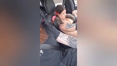 Olha o jeito que a safada pagou a corrida de taxi... Thumb