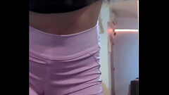 No puedo evitar grabar a mi amiga siempre que tengo la oportunidad, ella notieneideaquelabroaescondi Thumb