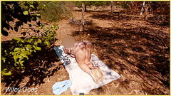 Sexy MILF does NUDE yoga in public park Thumb